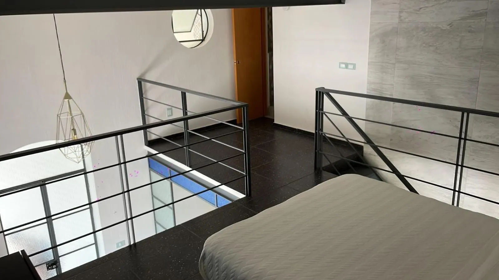 Aparthotel Loft A1 A 8 Min Del Centro Guadalajara